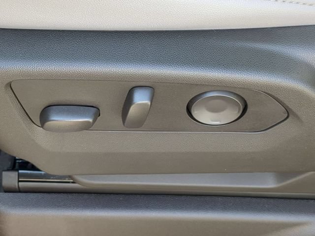 2026 GMC Yukon XL Elevation - Photo 19