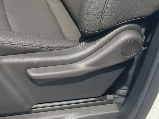 2026 GMC Sierra 2500HD Pro - Photo 19