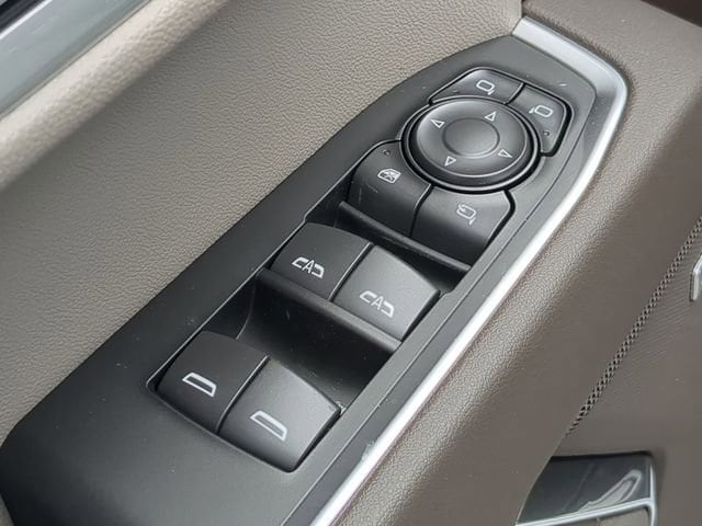 2026 Chevrolet Silverado 1500 LTZ - Photo 17