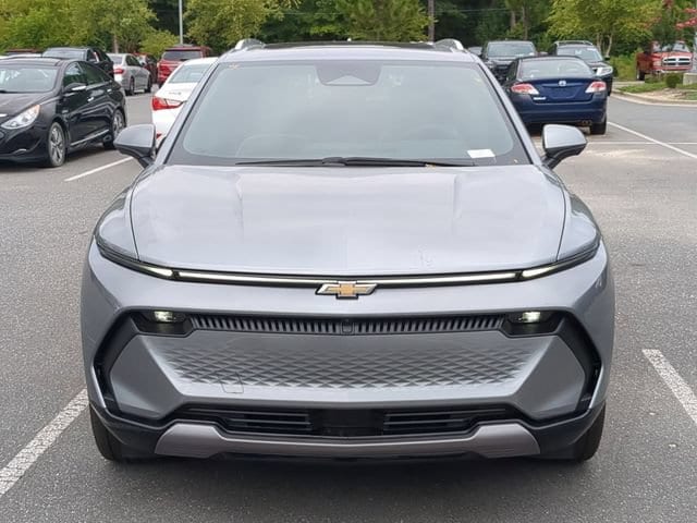 2025 Chevrolet Equinox EV LT - Photo 10
