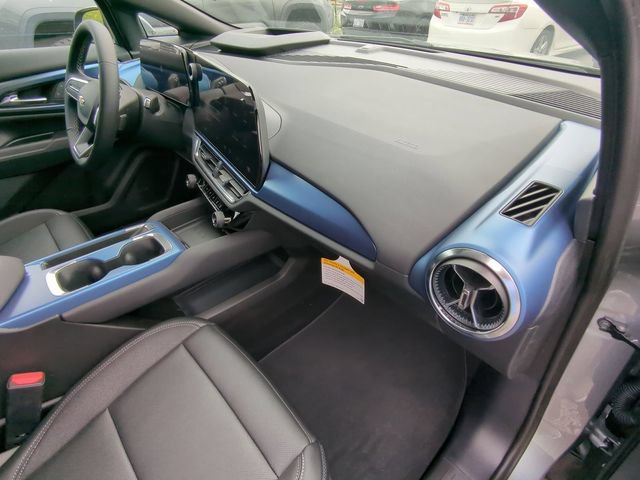 2025 Chevrolet Equinox EV LT - Photo 42