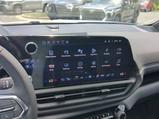 2025 Chevrolet Silverado EV LT - Photo 32