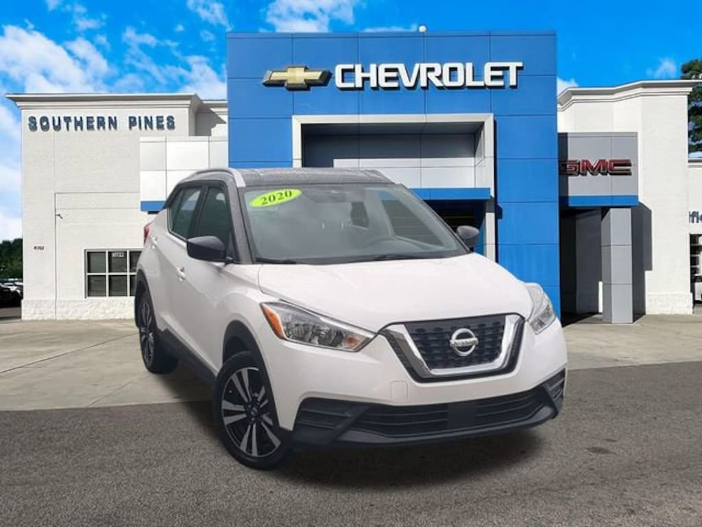Used 2020 Nissan Kicks SV