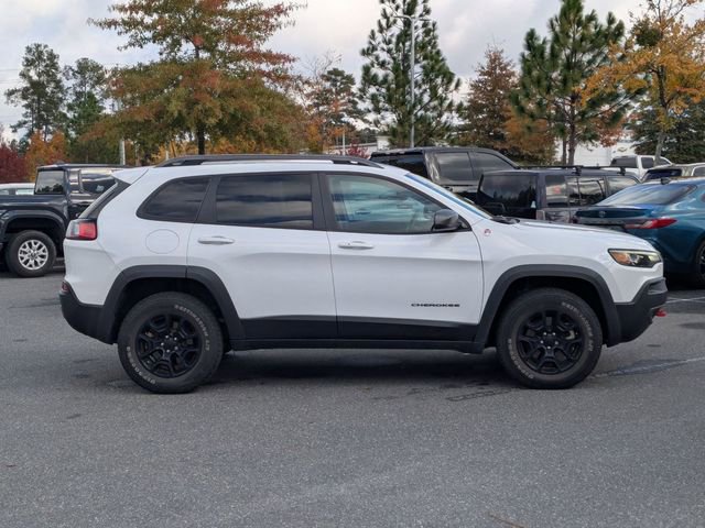 2021 Jeep Cherokee Trailhawk photo 2