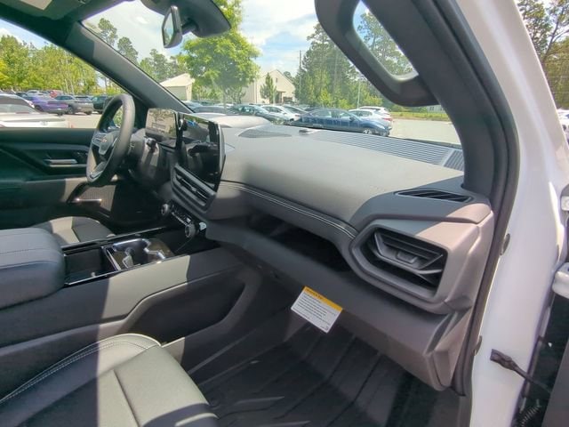 2025 Chevrolet Silverado EV LT - Photo 49