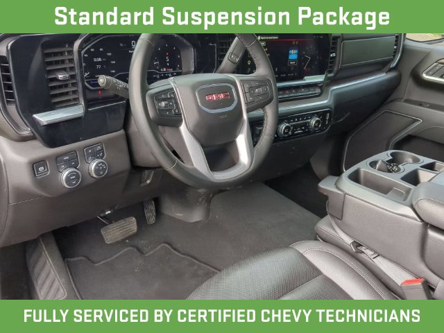2025 GMC Sierra 1500 SLT - Photo 23