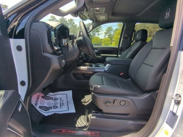 2026 Chevrolet Silverado 2500 HD LTZ - Photo 18