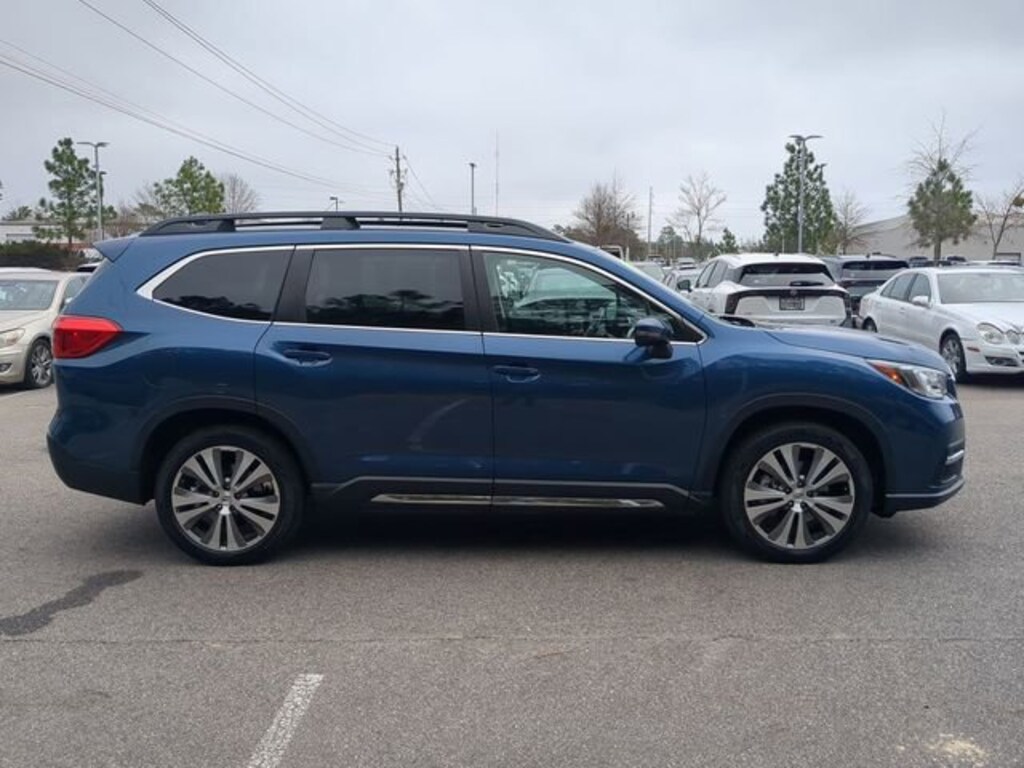 Used 2022 Subaru Ascent Limited SUV