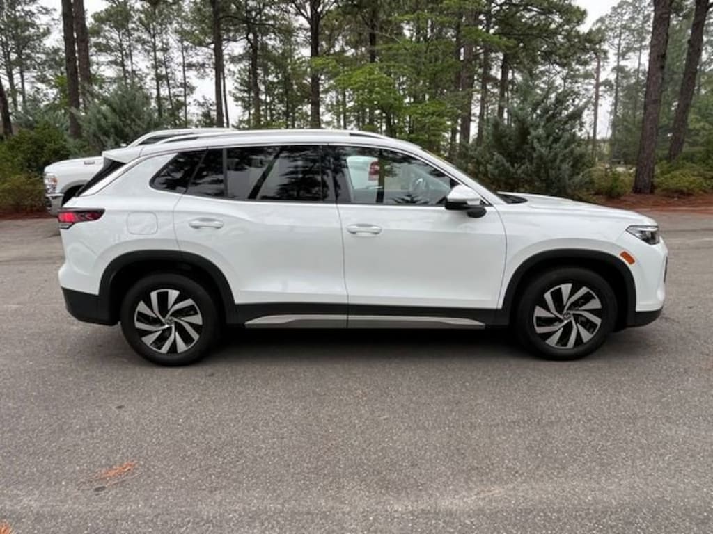 Used 2025 Volkswagen Tiguan S SUV