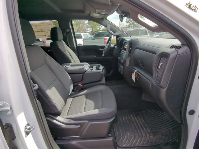 2026 Chevrolet Silverado 1500 Custom - Photo 38