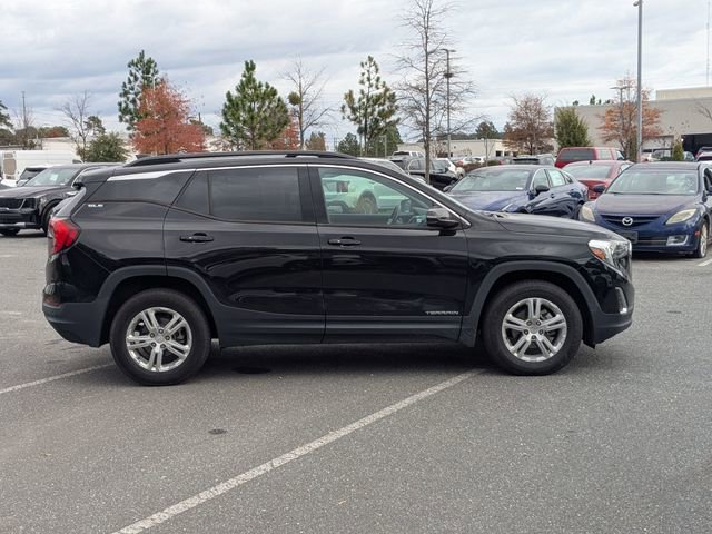 2020 Gmc Terrain SLE photo 2
