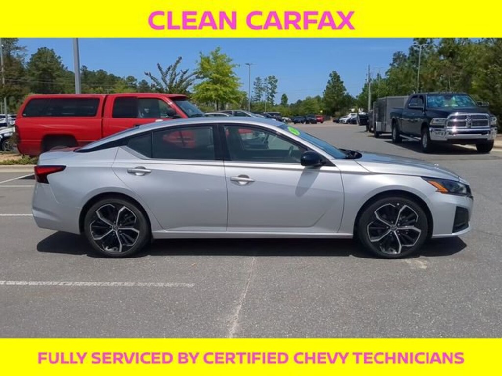 Used 2024 Nissan Altima 2.5 SR Sedan