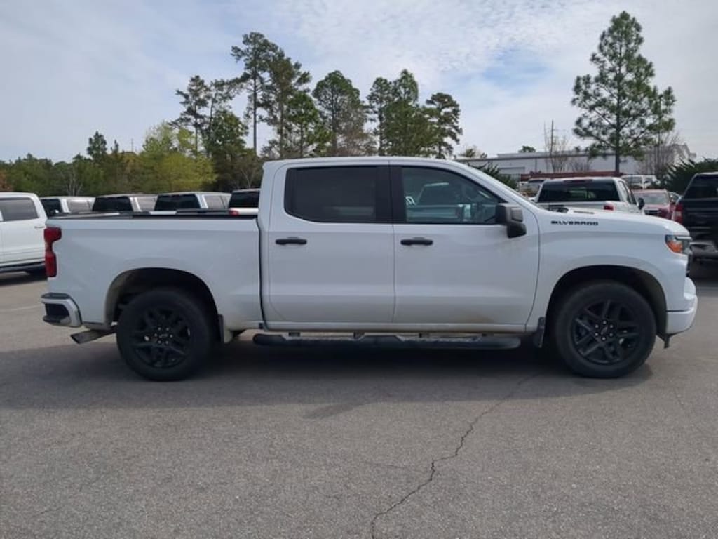 New 2026 Chevrolet Silverado 1500 Custom Truck