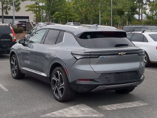 2025 Chevrolet Equinox EV LT - Photo 7