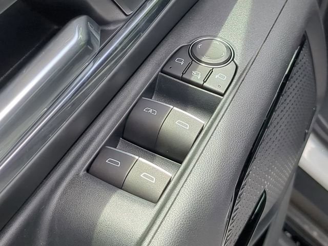 2025 Chevrolet Silverado EV LT - Photo 24