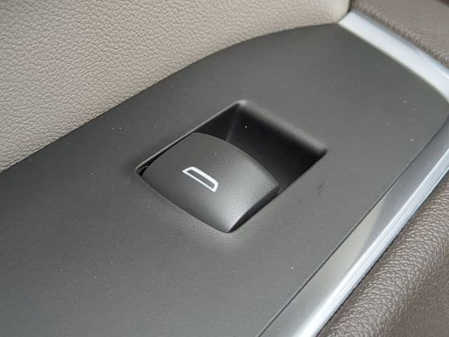 2026 Chevrolet Silverado 1500 LTZ - Photo 33