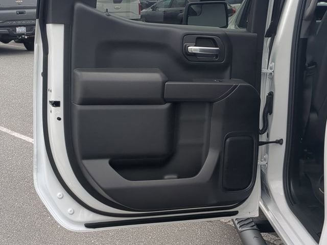 2025 Chevrolet Silverado 1500 Custom - Photo 33