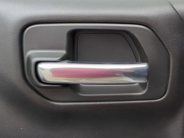 2025 Chevrolet Silverado 1500 Custom - Photo 33