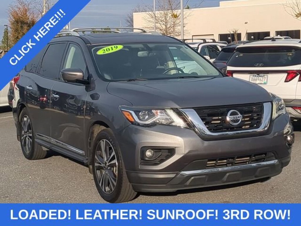 Used 2019 Nissan Pathfinder Platinum SUV