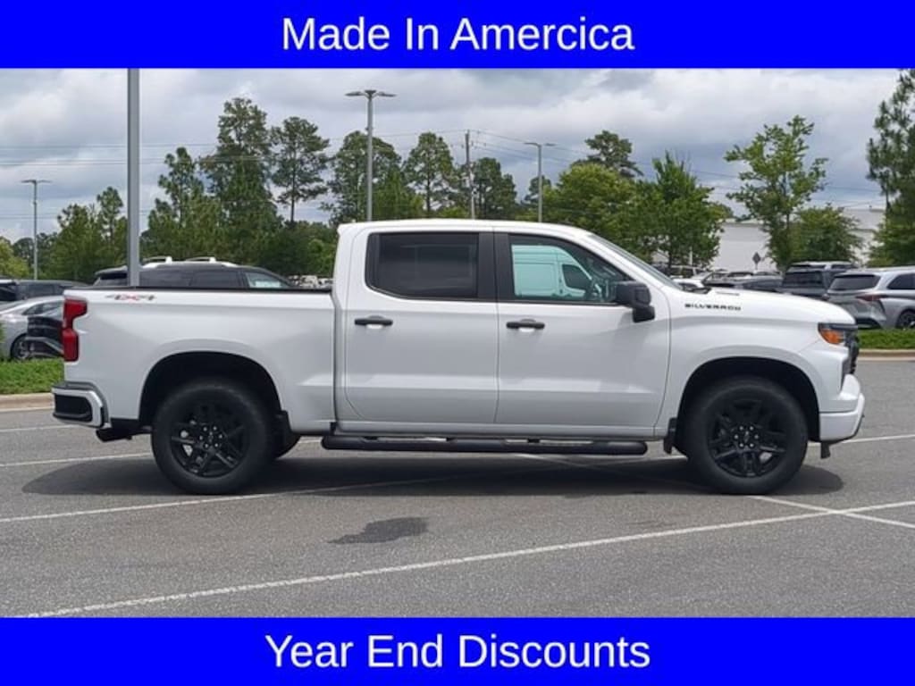 New 2025 Chevrolet Silverado 1500 Custom Truck