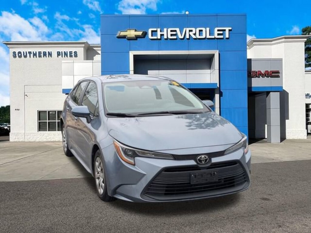 Used 2023 Toyota Corolla LE