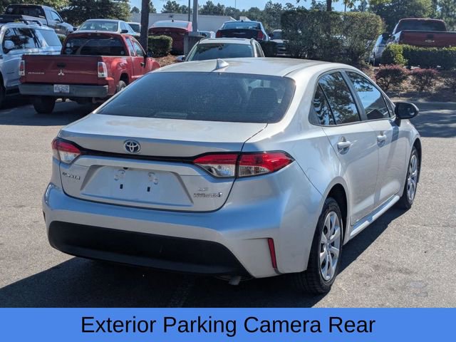 2024 Toyota Corolla Hybrid LE photo 3