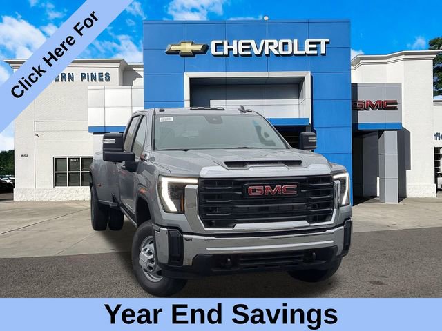 2026 GMC Sierra 3500HD Pro's photo