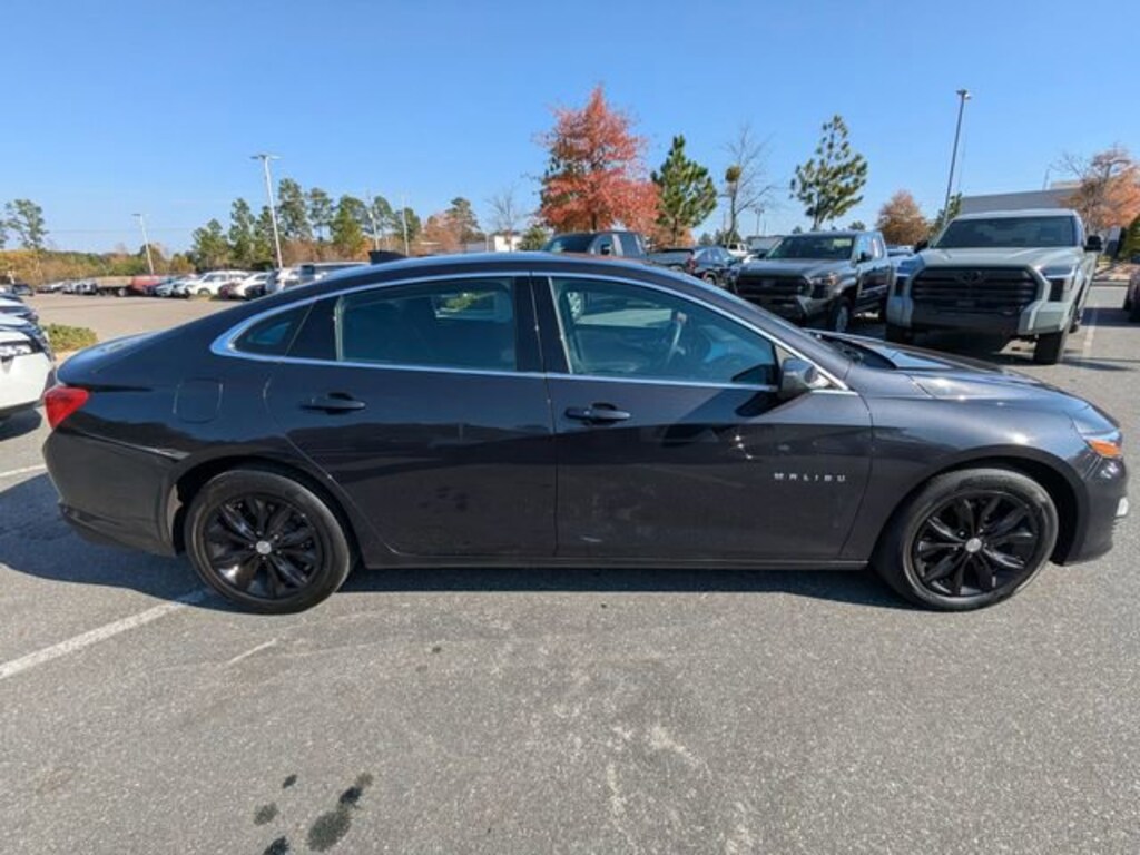 Used 2023 Chevrolet Malibu LT Car
