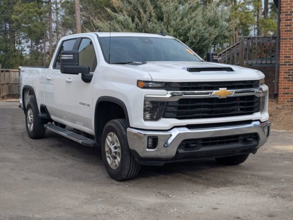 Used 2025 Chevrolet Silverado 2500 HD LT Truck Crew Cab