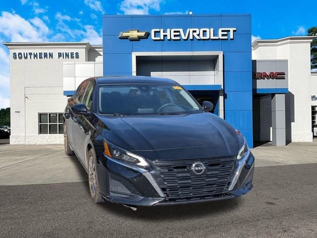 2023 Nissan Altima SV