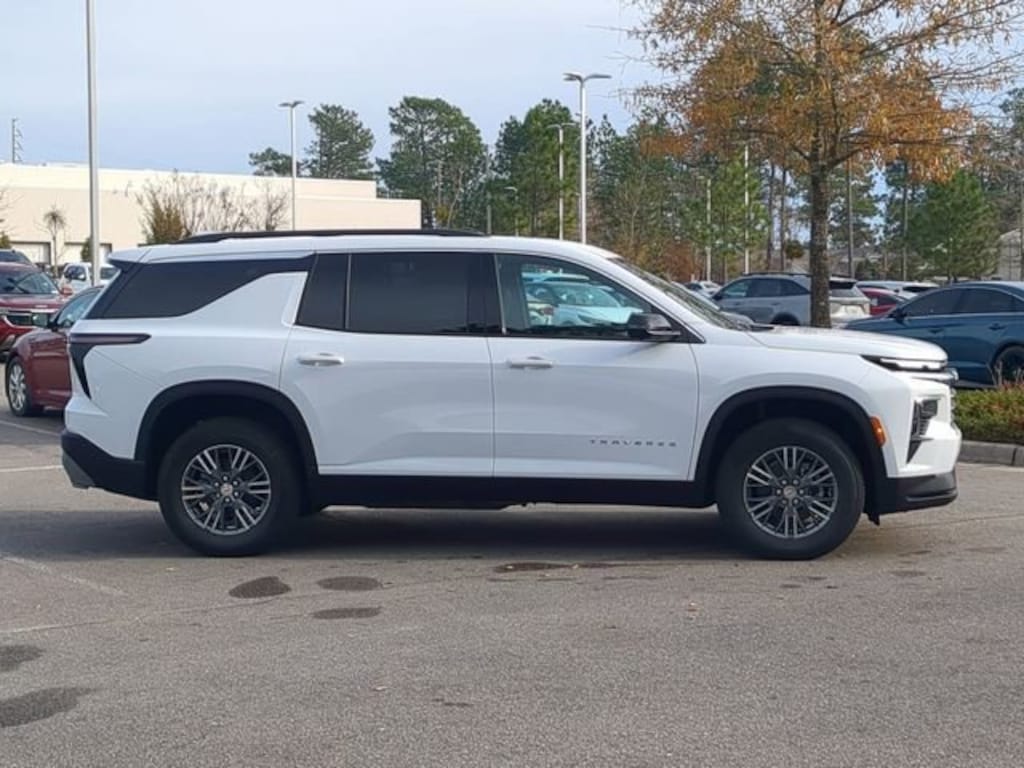 New 2026 Chevrolet Traverse LT SUV