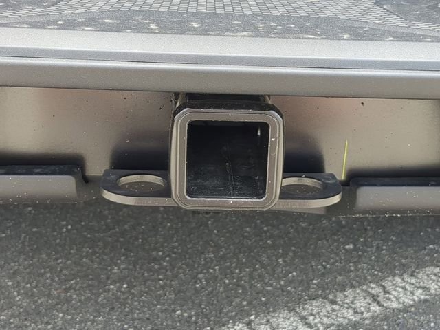 2025 Chevrolet Silverado EV LT - Photo 42