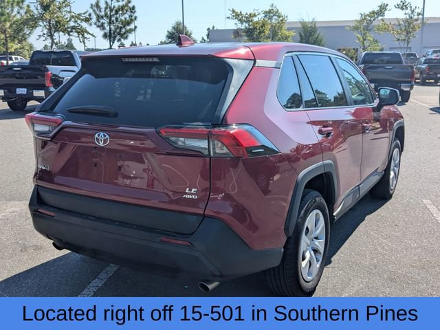 2023 Toyota RAV4 LE photo 3