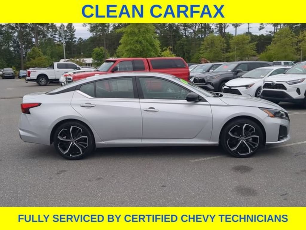 Used 2024 Nissan Altima 2.5 SR Sedan