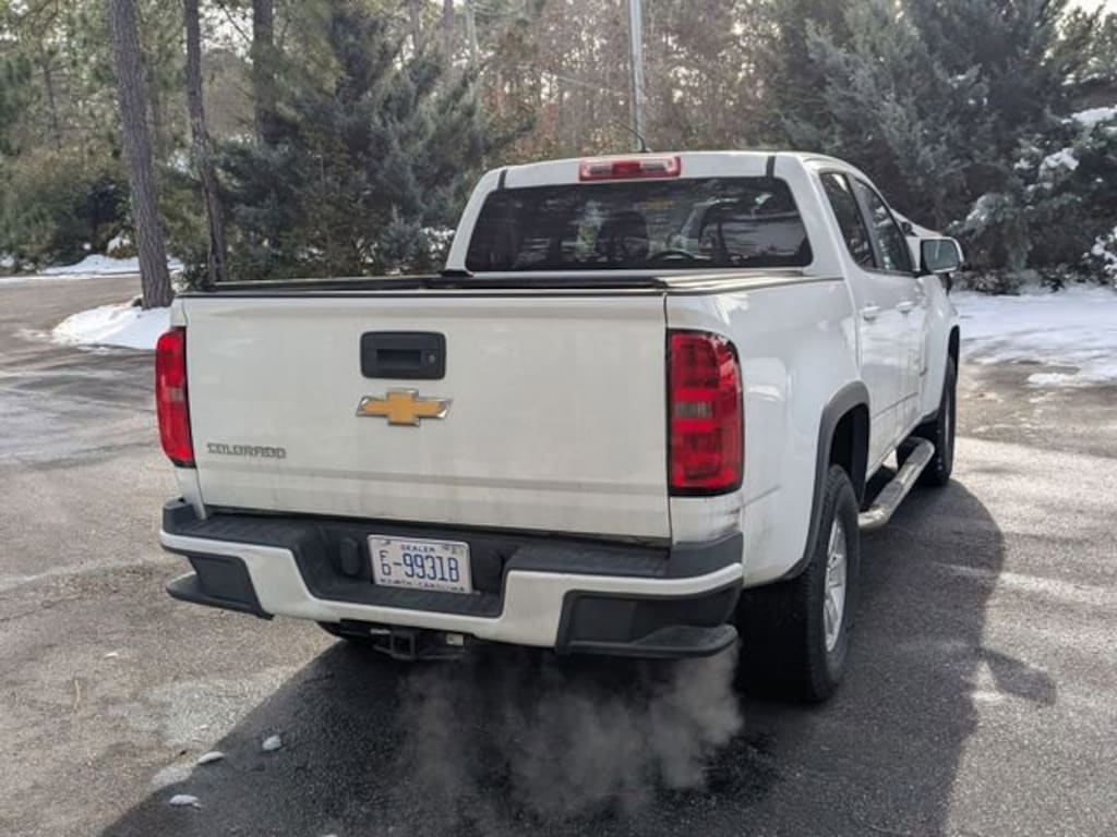 Used 2017 Chevrolet Colorado 2WD WT Truck Crew Cab
