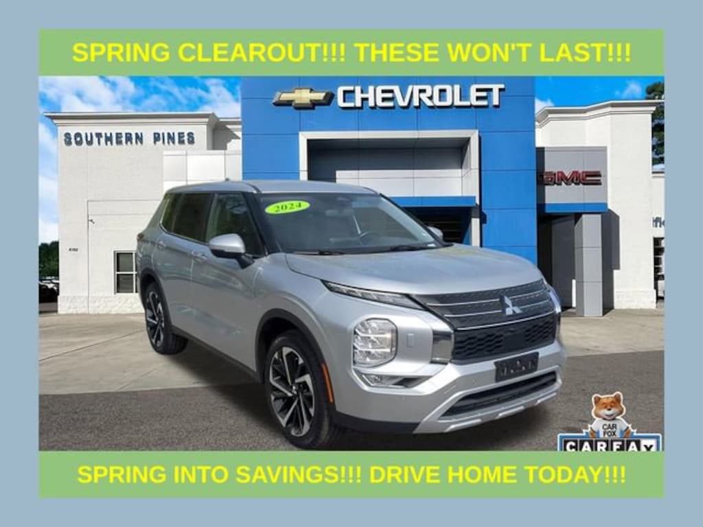 Used 2024 Mitsubishi Outlander SE SUV