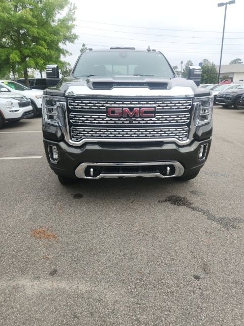 2022 GMC Sierra 4WD Crew Cab Standard Box Denali's photo