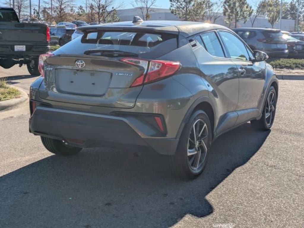 Used 2021 Toyota C-HR LE SUV
