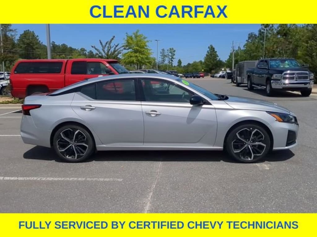 Used 2024 Nissan Altima 2.5 SR Sedan