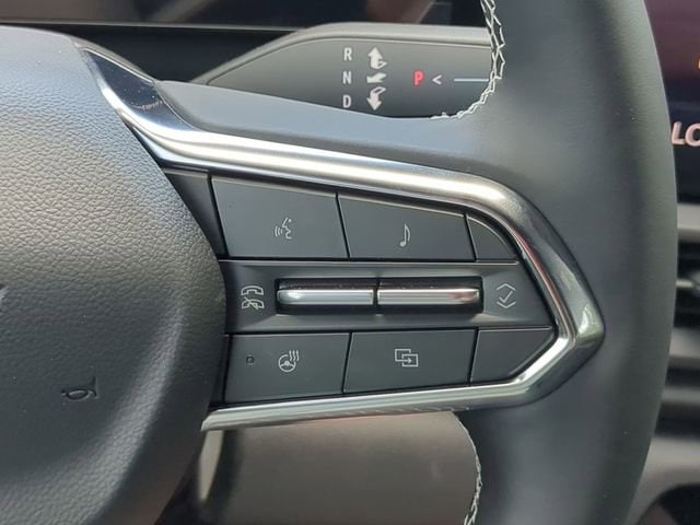 2025 Chevrolet Silverado EV LT - Photo 29