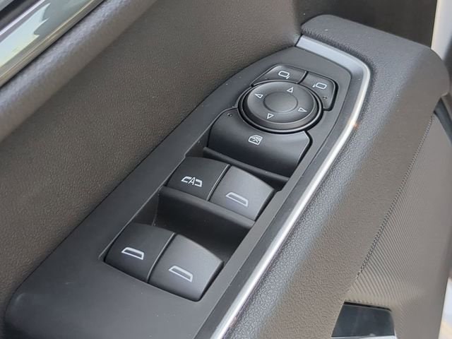 2025 Chevrolet Silverado 1500 LT - Photo 22