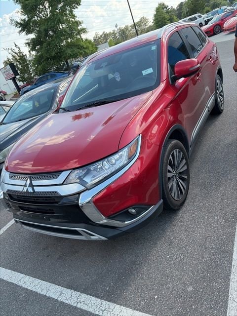 2020 Mitsubishi Outlander SEL S-AWC's photo