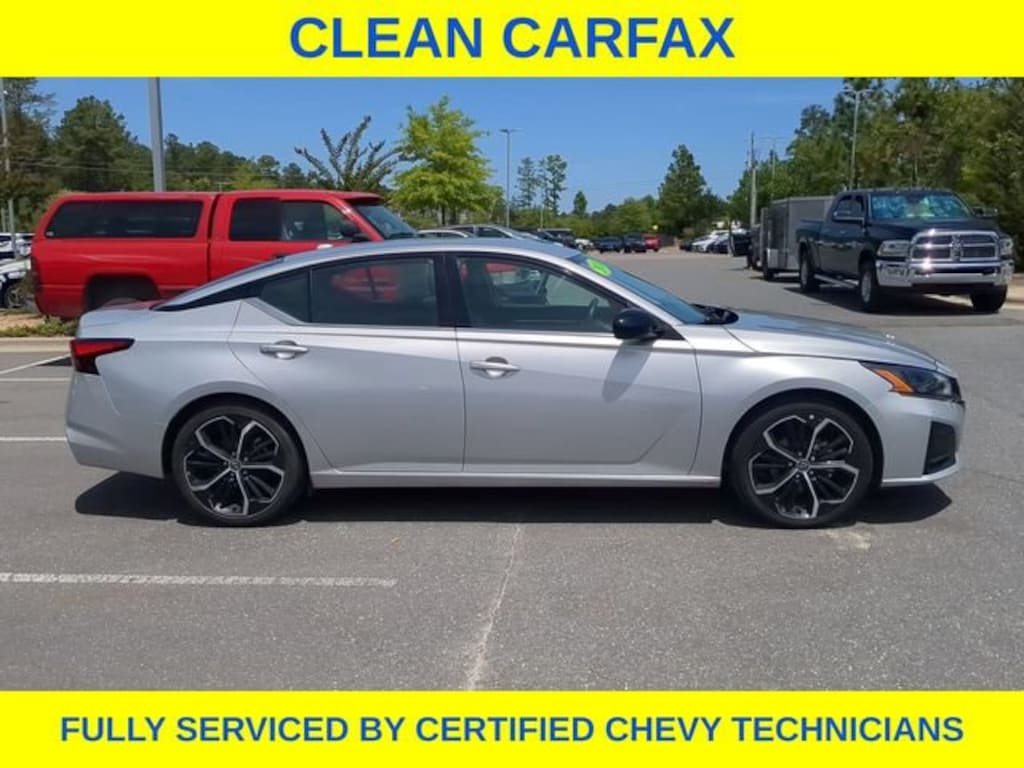 Used 2024 Nissan Altima 2.5 SR Sedan