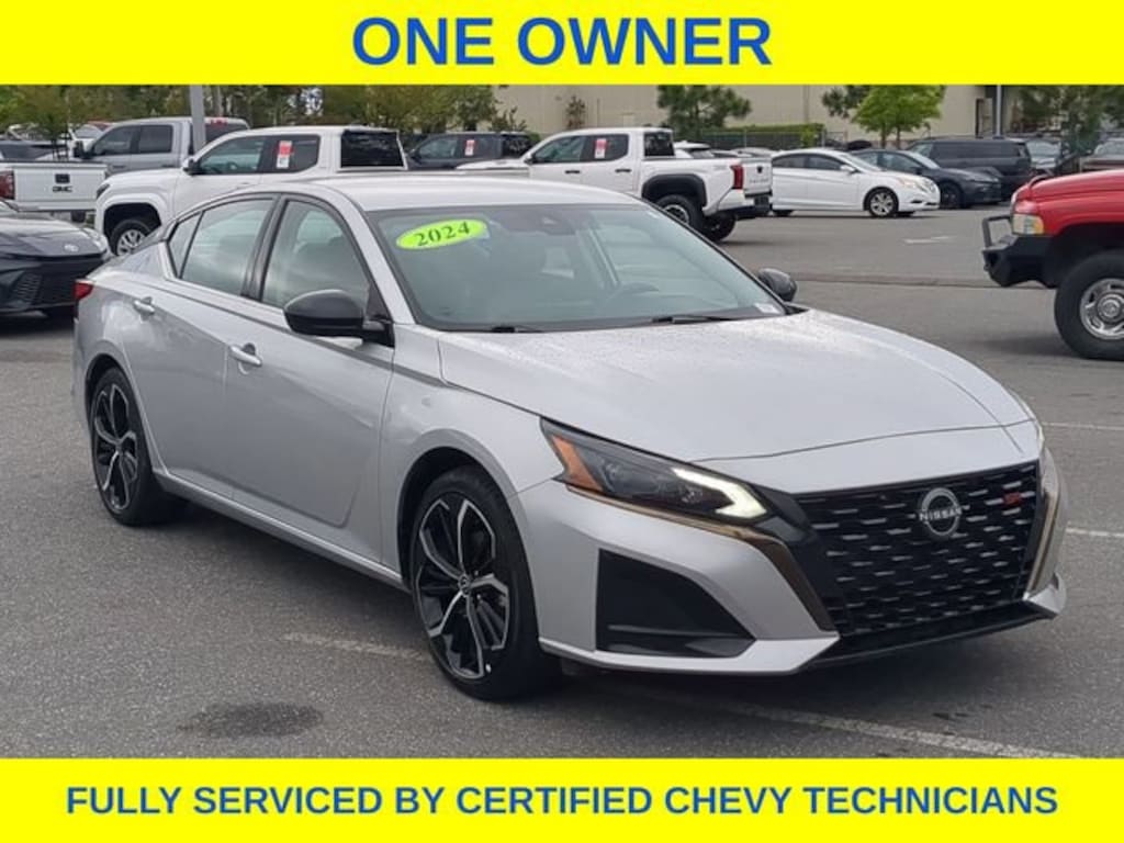 Used 2024 Nissan Altima 2.5 SR Sedan