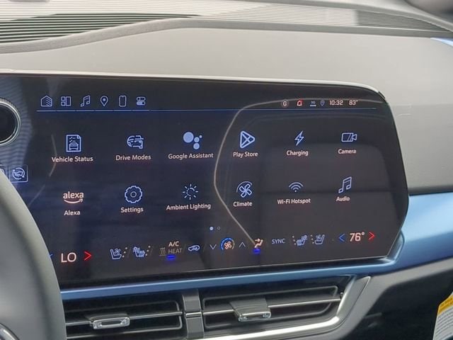 2025 Chevrolet Equinox EV LT - Photo 30
