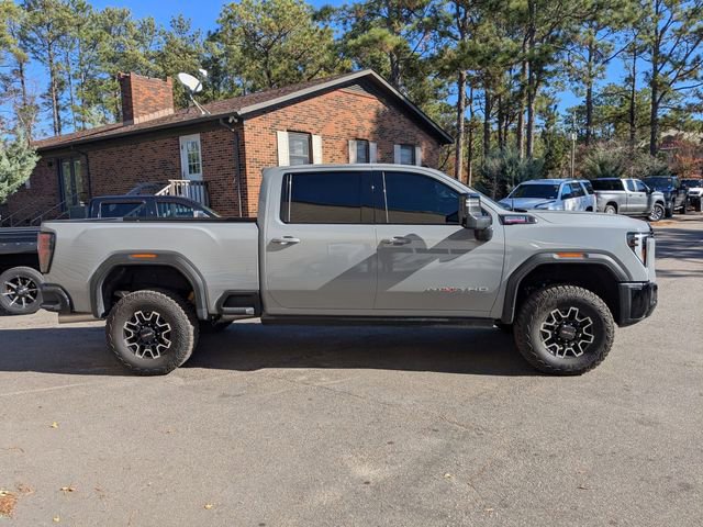 2025 Gmc Sierra 2500 HD AT4X photo 2