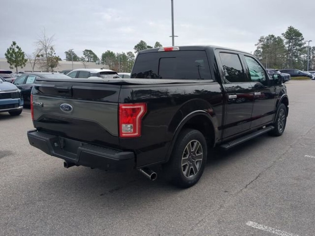 Used 2017 Ford F-150 XL Truck SuperCrew Cab
