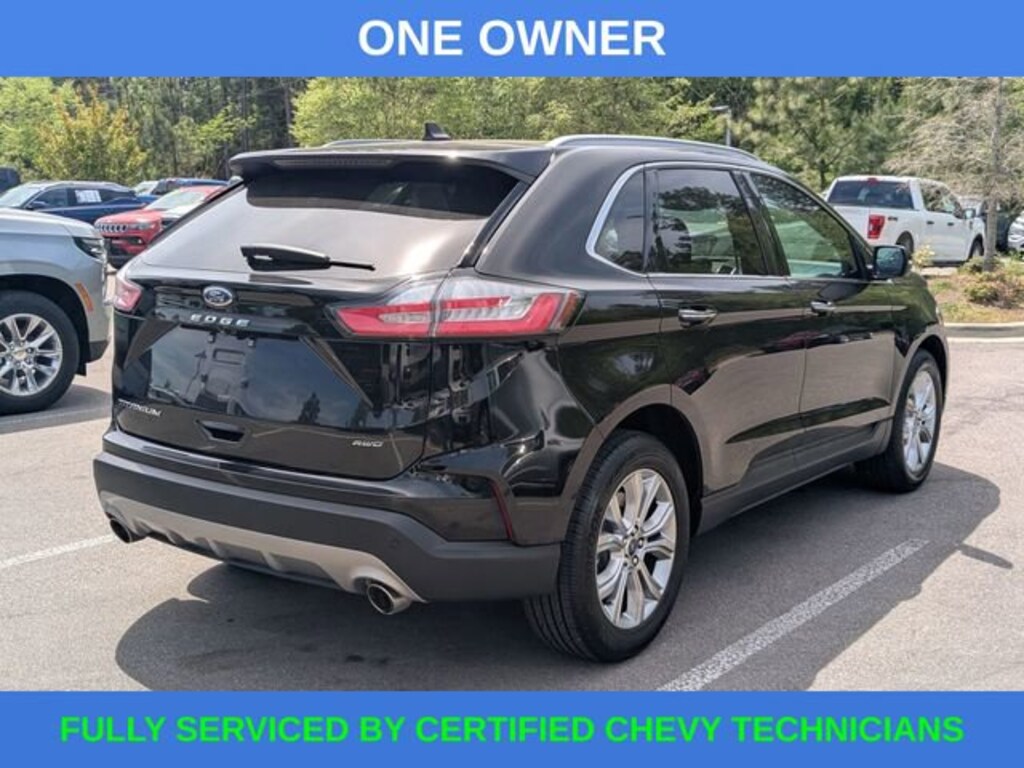 Used 2022 Ford Edge Titanium SUV