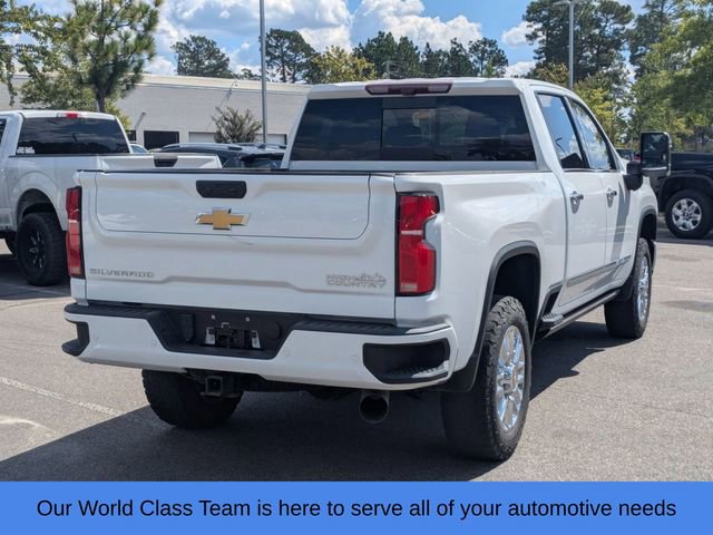 2024 Chevrolet Silverado 2500HD High Country photo 3