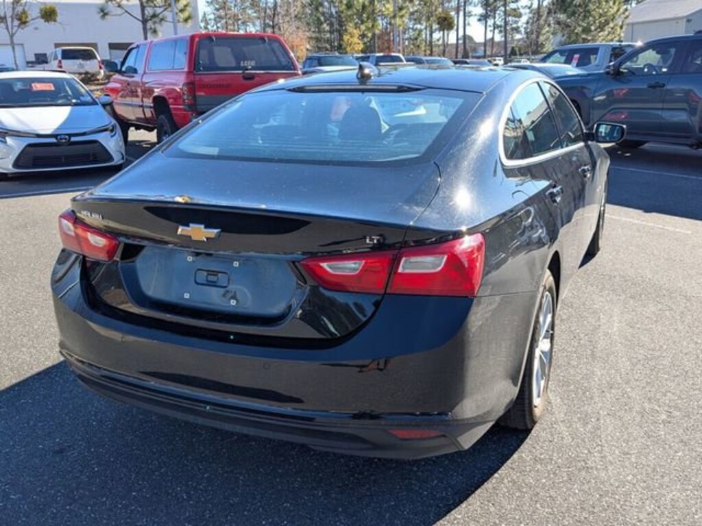Used 2024 Chevrolet Malibu 1LT Sedan